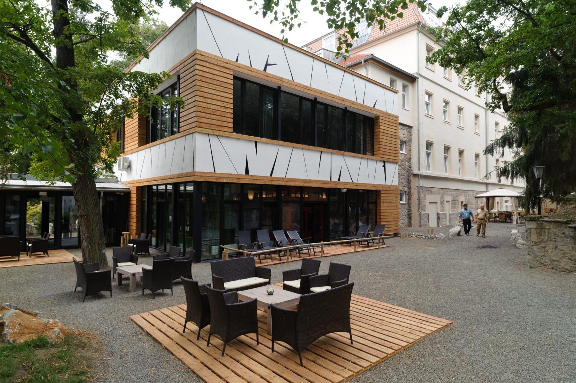 Oxigen Family Hotel Noszvaj Eksteriør bilde
